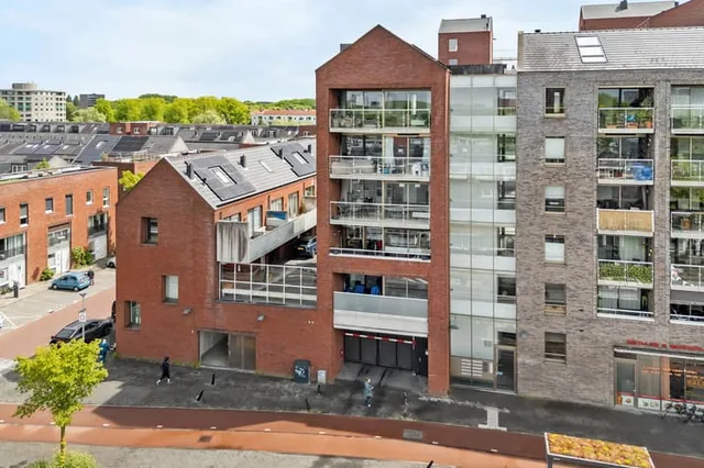 Constant Erzeijstraat 8