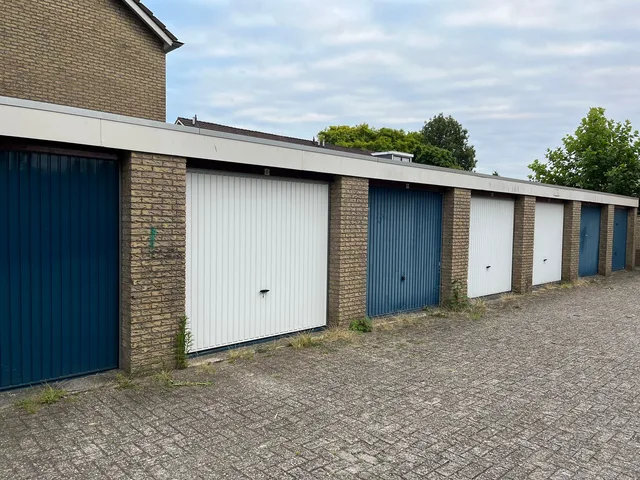 Van Houtenstraat 28