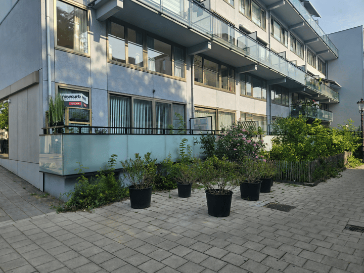Burmandwarsstraat 1