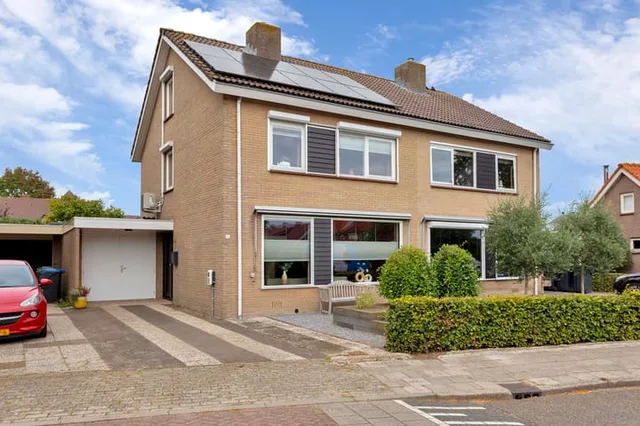 Beeklaan 22