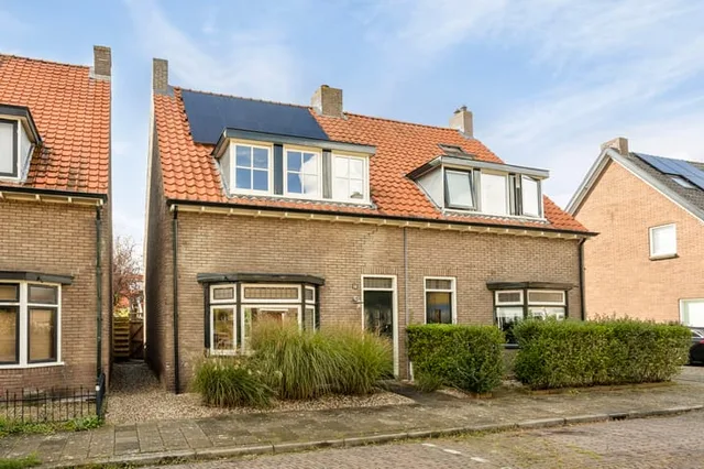 van Löben Selsstraat 14