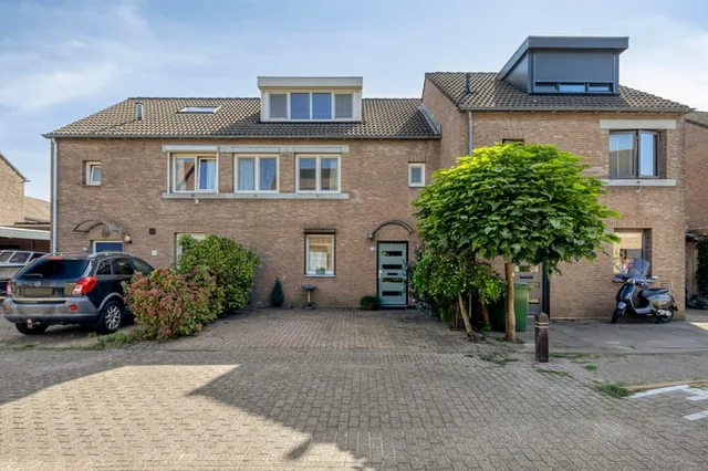 Raaimoeren 32