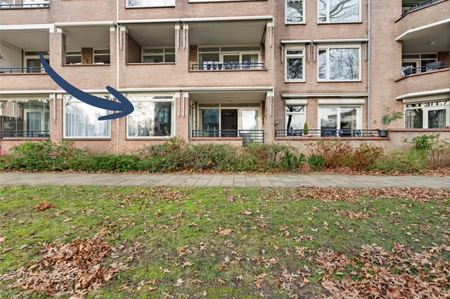 Raadhuislaan 61