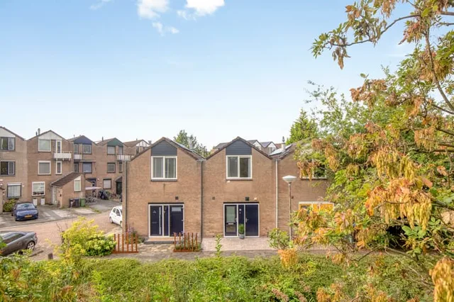 Albrechtsveld 72