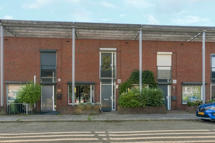 Mr. van Houtenstraat 64