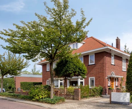 Javastraat 24