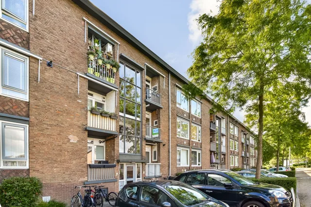 Charlotte de Bourbonstraat 40