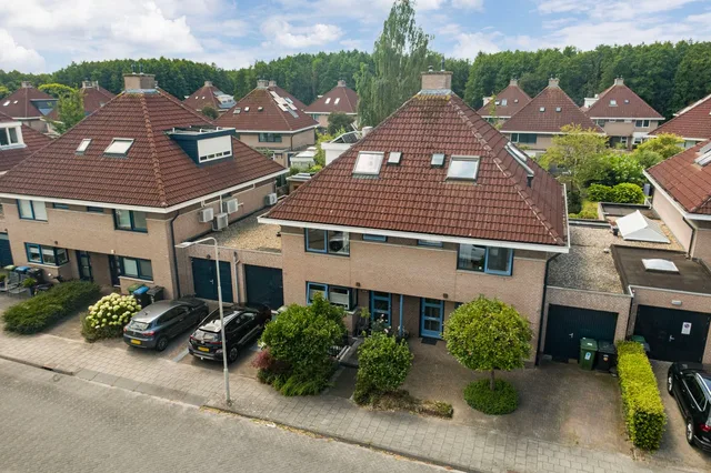 Mr J.M. de Kempenaersingel 56 6836 MH Arnhem