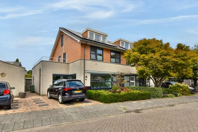 Kroeskarperlaan 74