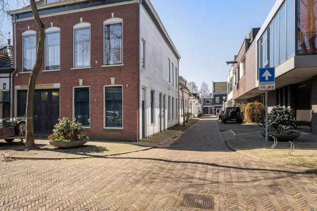 Dwarsstraat 6
