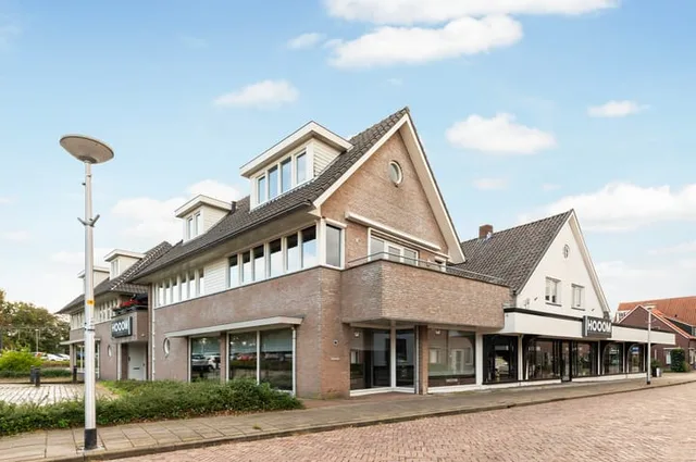 Kerkstraat 28
