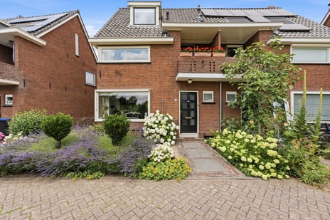 Donkersloot 12