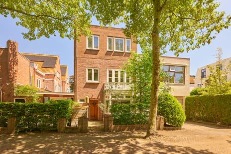 Koninginnelaan 81