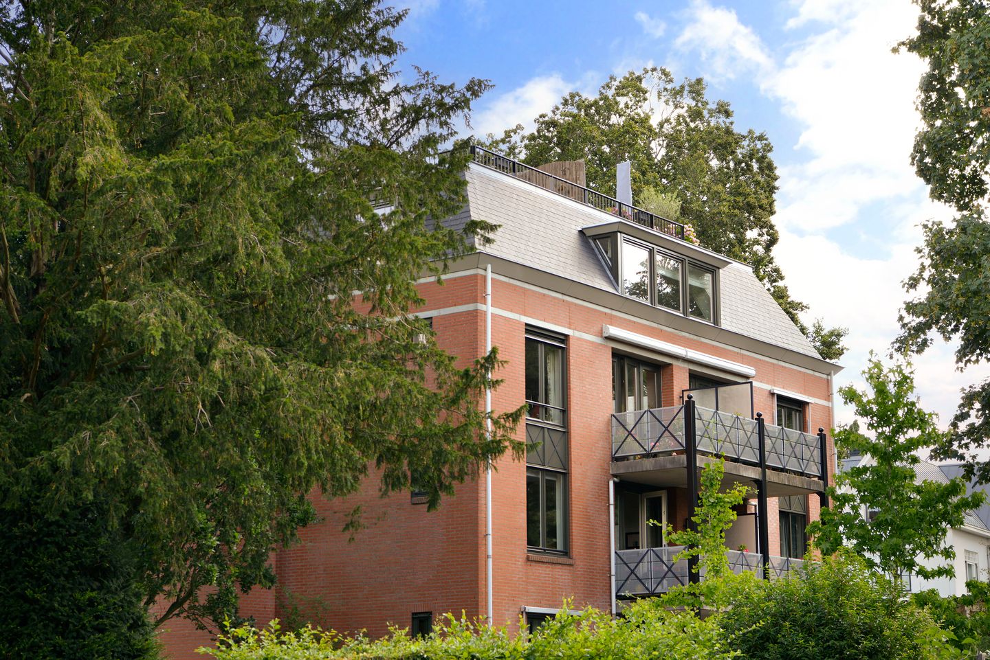 Roeltjesweg 1-11