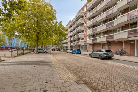 Pastoor Petersstraat 159