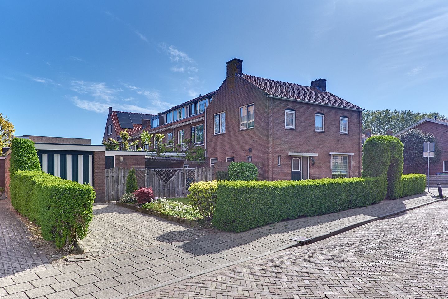 Ir. De Blocq van Kuffelerstraat 1