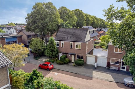 D.S. van Schuppenstraat 19