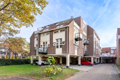 Graaf Karellaan 33