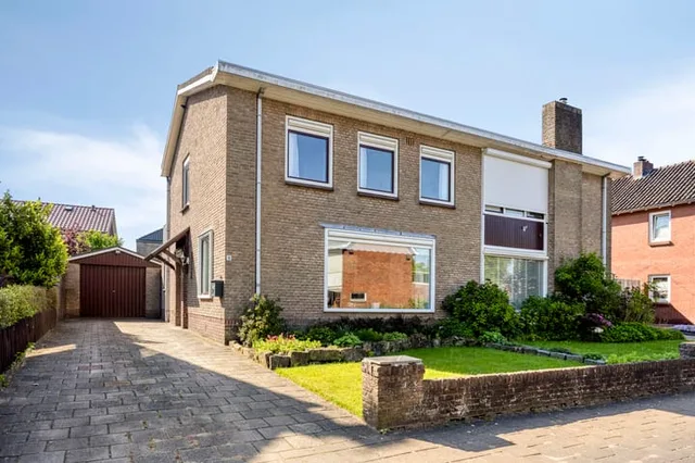 Bloemenkamplaan 8