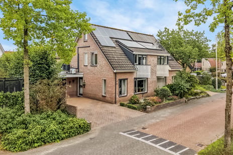 Van der Waalshof 2