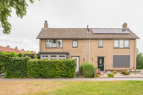 Bernhardstraat 22