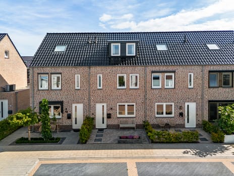 Emmastraat 16