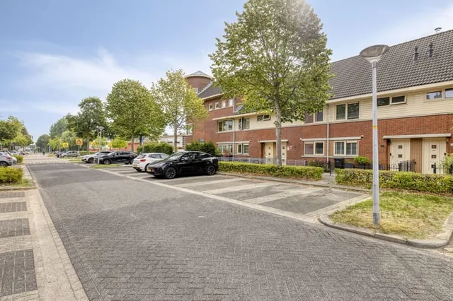 J.J. Slauerhoffstraat 63