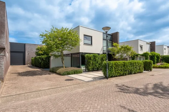 Hof Bruheze 402
