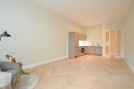 Voordam 11-A