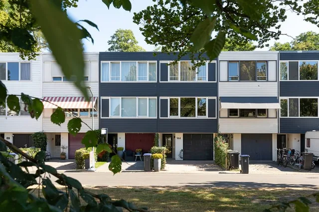Kloosterlaan 144