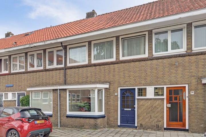 Ruysdaelstraat 38