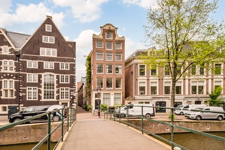 Oudezijds Voorburgwal 298-1