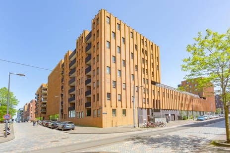 Eva Besnyöstraat 37