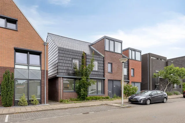 Roomweg 181