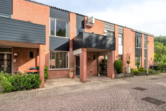 Mellemastraat 10