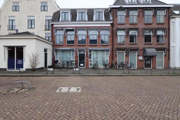 1e Dorpsstraat 18 A
