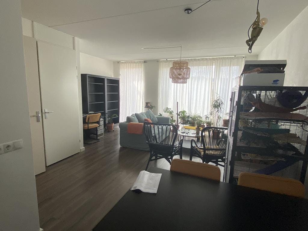 Pastoor van Leeuwenstraat 24