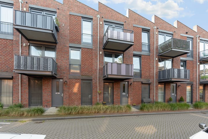 Enkelspoor 8