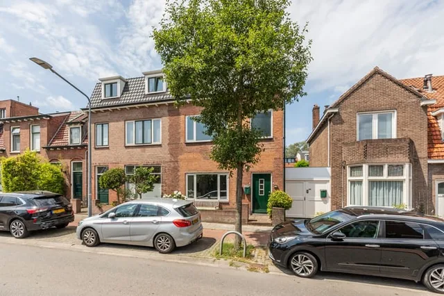 Neuweg 80
