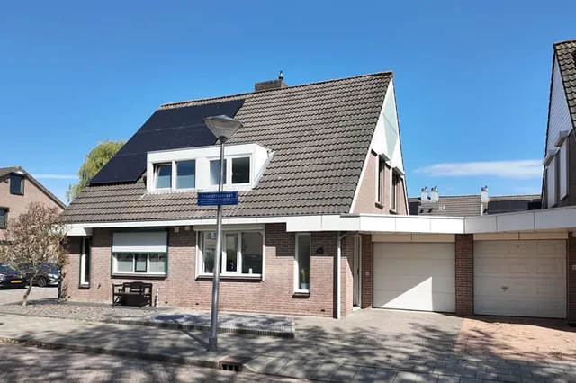 Troelstrastraat 4