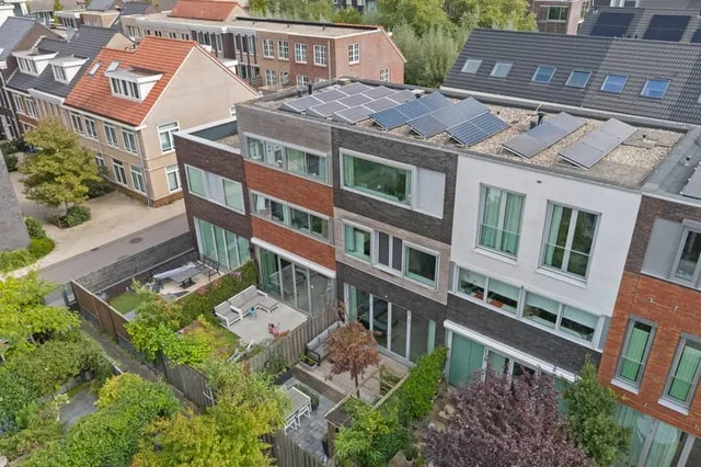 Joan Willem Frisostraat 8