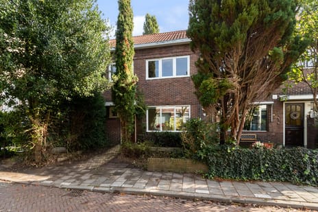Pauwenstraat 23