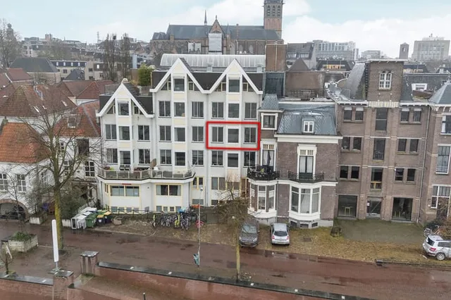 Lage Markt 21