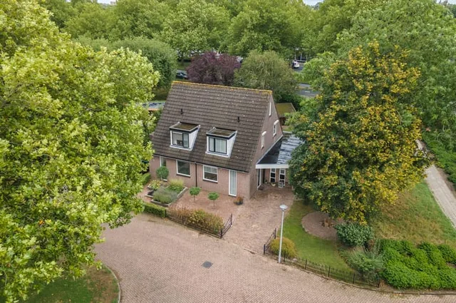 Adriaan van Ostadestraat 2
