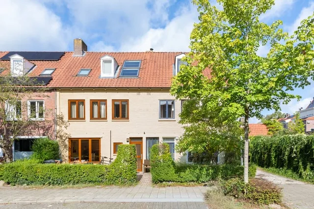 Jan van Heelustraat 4