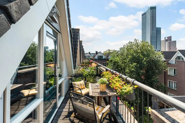 Oeverstraat 9