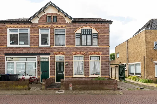 Geuzenweg 24