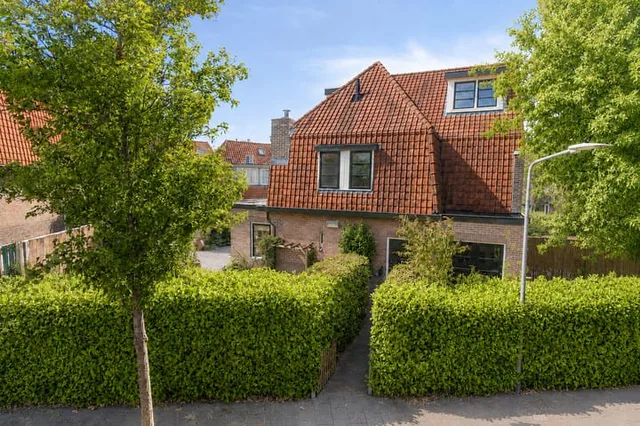 Bilderdijklaan 23