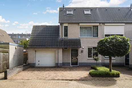 Schumansingel 1