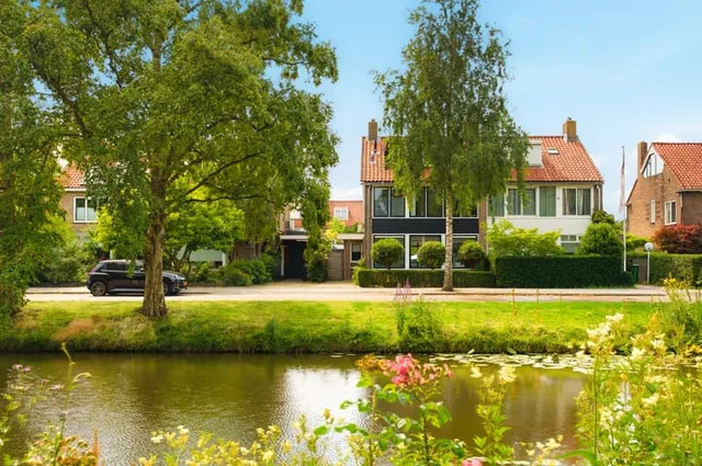 Tulpenburg 17